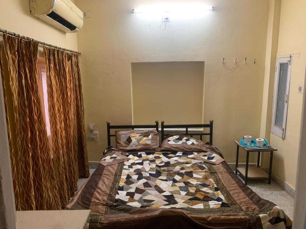 Hotel Jamna Palace Bikaner Bagian luar foto